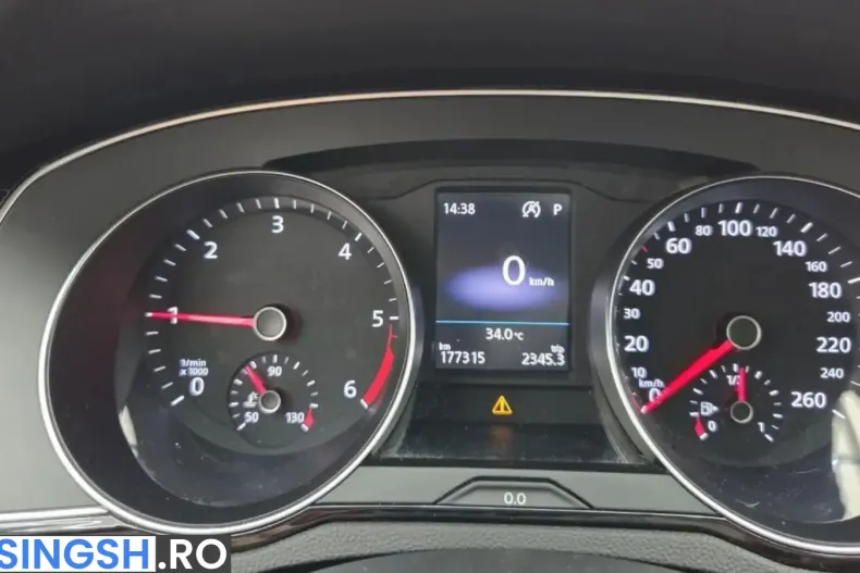Volkswagen Passat din 2021 cu 177.315 km - oferta VOL233378 - foto 6
