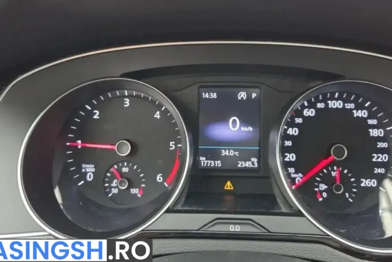 Volkswagen Passat din 2021 cu 177.315 km - oferta VOL233378 - foto 13