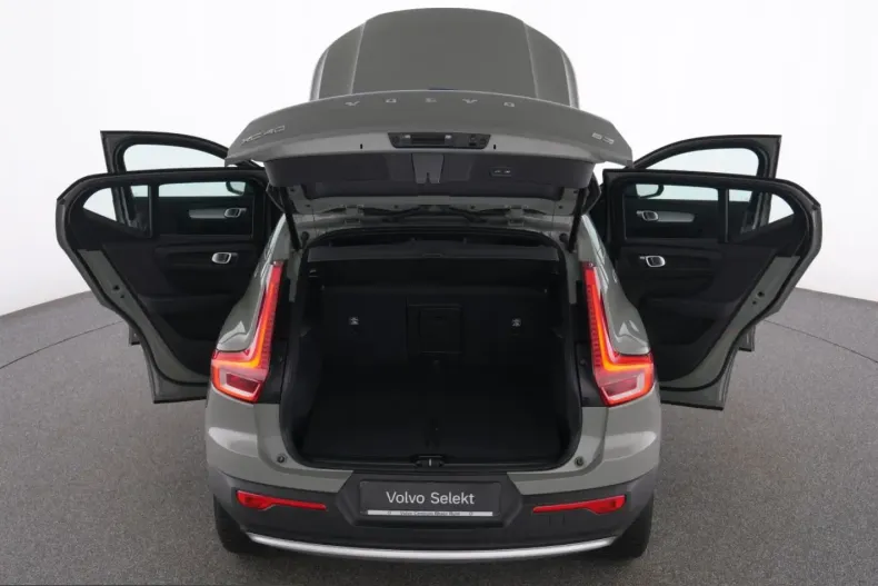 Volvo XC40 din 2024 cu 21.424 km - oferta VOL233381 - foto 13