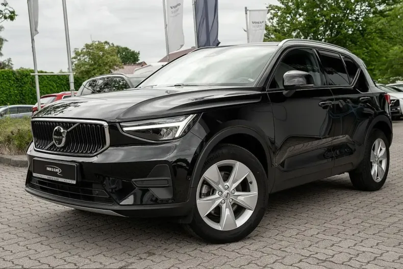 Volvo XC40 din 2024 cu 49.000 km - oferta VOL233382 - foto 1