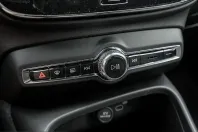 Volvo XC40 din 2024 cu 49.000 km - oferta VOL233382 - foto 17