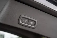 Volvo XC40 din 2024 cu 49.000 km - oferta VOL233382 - foto 29