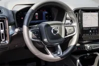 Volvo XC40 din 2024 cu 46.300 km - oferta VOL233385 - foto 8