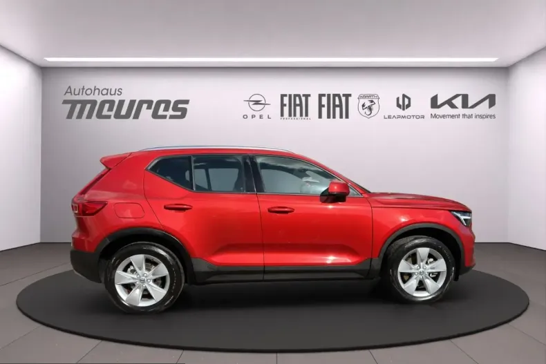 Volvo XC40 din 2024 cu 41.757 km - oferta VOL233388 - foto 5