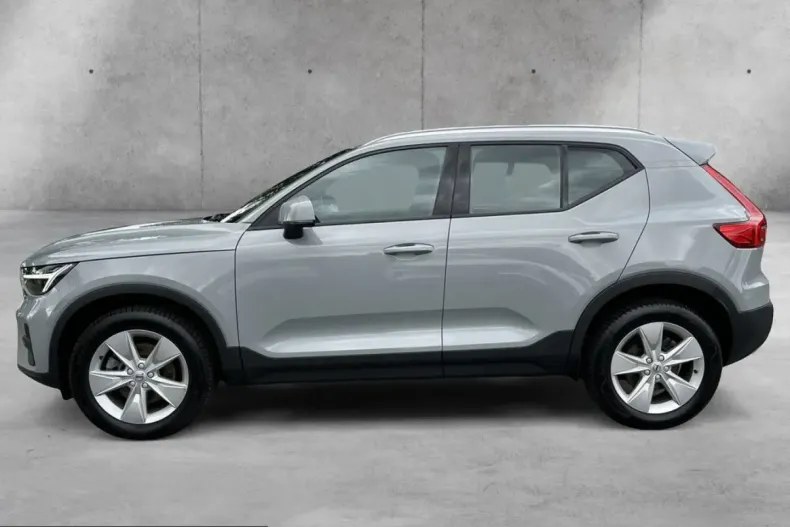 Volvo XC40 din 2024 cu 40.369 km - oferta VOL233389 - foto 6