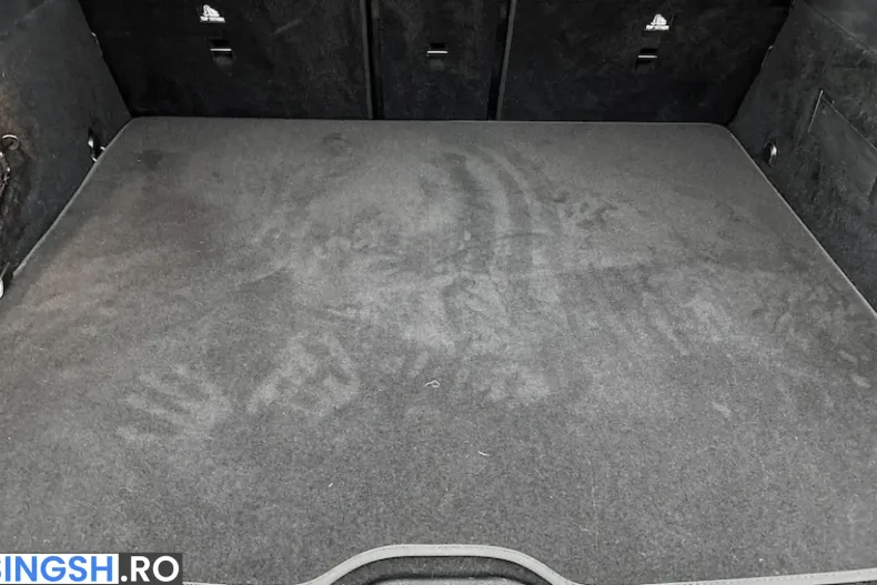 Mercedes-Benz GLC 300 (Clasa GLC) din 2024 cu 61.190 km - oferta MER233391 - foto 19