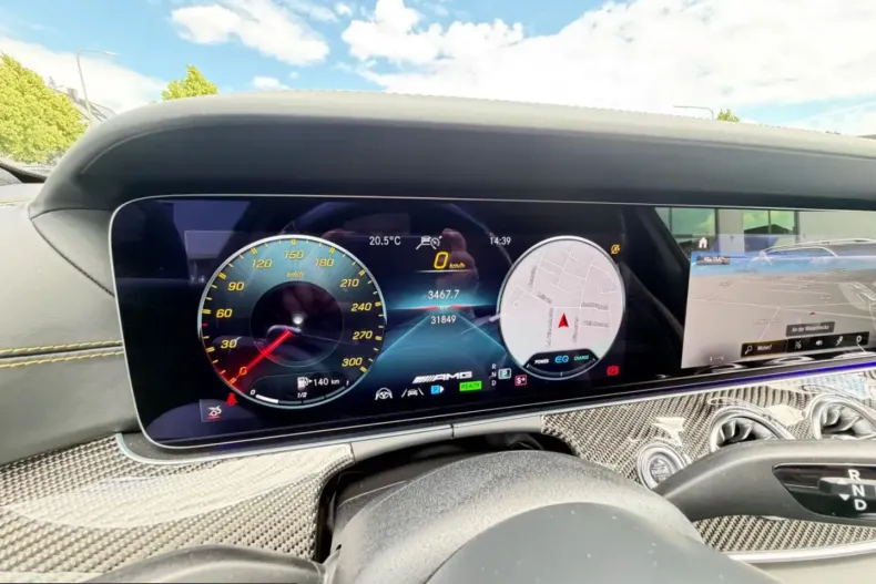 Mercedes-Benz AMG GT (Clasa GT) din 2023 cu 31.587 km - oferta MER233393 - foto 27