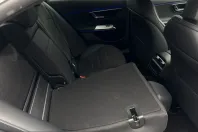 Mercedes-Benz E 220 (Clasa E) din 2024 cu 17.100 km - oferta MER233400 - foto 9