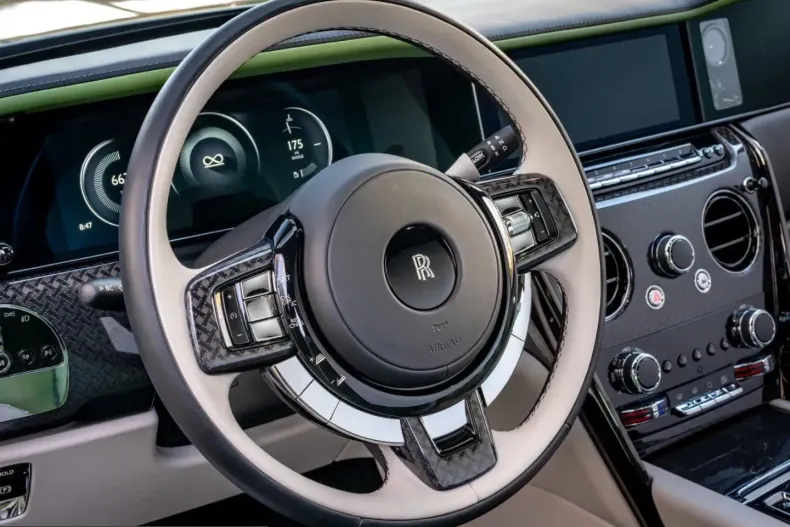 Rolls-Royce Cullinan din 2024 cu 10.950 km - oferta ROL233403 - foto 8