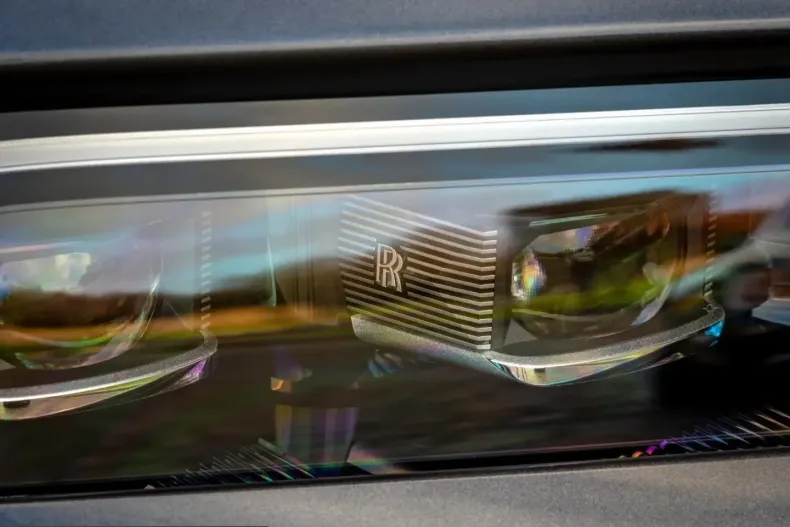 Rolls-Royce Cullinan din 2024 cu 10.950 km - oferta ROL233403 - foto 11