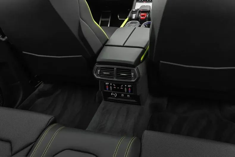 Lamborghini Urus din 2025 cu 8.300 km - oferta LAM233404 - foto 16