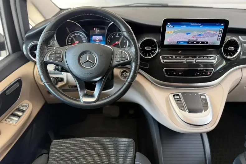 Mercedes-Benz V 300 (Clasa V) din 2022 cu 83.300 km - oferta MER233405 - foto 42
