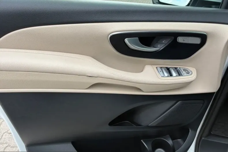 Mercedes-Benz V 300 (Clasa V) din 2021 cu 99.311 km - oferta MER233406 - foto 5