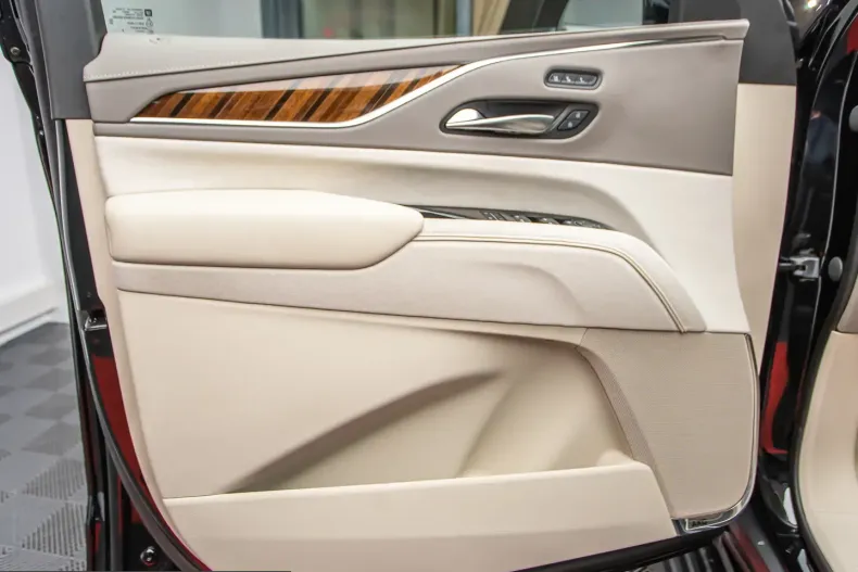 Cadillac Escalade din 2023 cu 69.000 km - oferta CAD233408 - foto 23