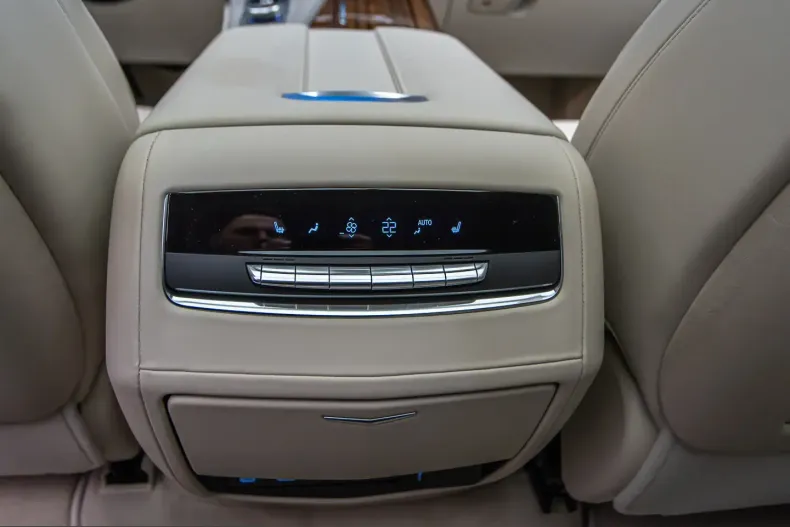 Cadillac Escalade din 2023 cu 69.000 km - oferta CAD233408 - foto 36
