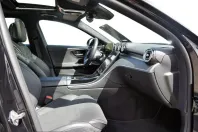 Mercedes-Benz C 400 (Clasa C) din 2023 cu 27.070 km - oferta MER233409 - foto 5