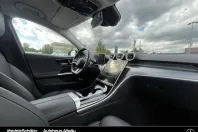 Mercedes-Benz C 400 (Clasa C) din 2024 cu 45.063 km - oferta MER233410 - foto 14