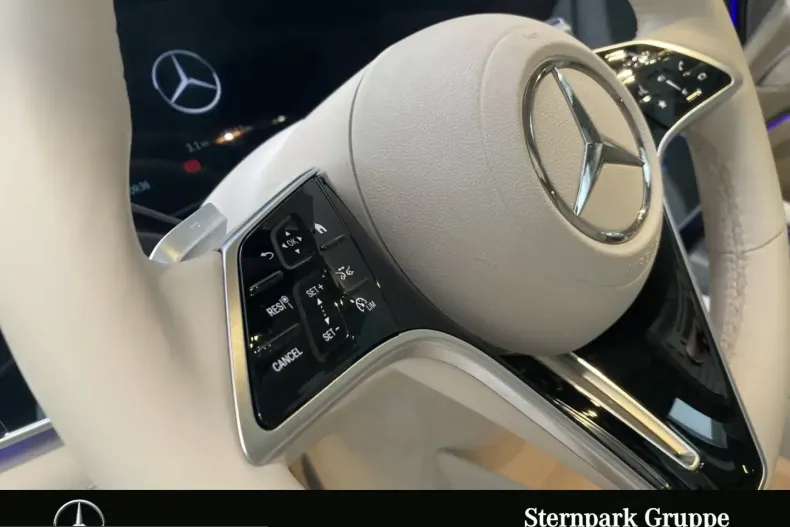 Mercedes-Benz EQS SUV (Clasa GLS) din 2024 cu 18.008 km - oferta MER233414 - foto 17