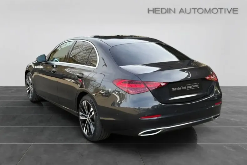 Mercedes-Benz C 400 (Clasa C) din 2024 cu 25.280 km - oferta MER233418 - foto 3