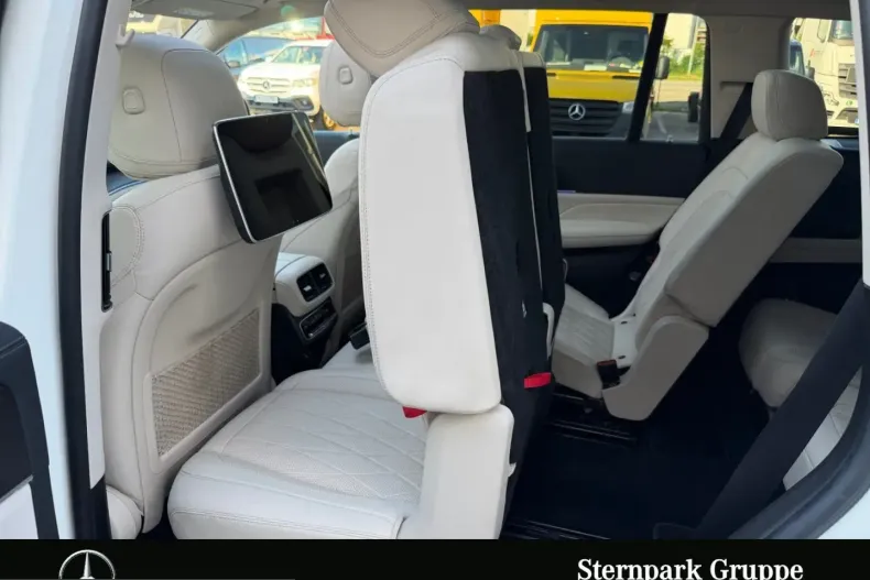 Mercedes-Benz GLS 63 (Clasa GLS) din 2021 cu 58.900 km - oferta MER233421 - foto 37