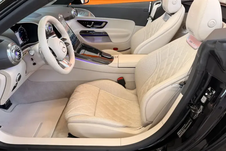Mercedes-Benz SL 63 AMG (Clasa SL) din 2022 cu 28.000 km - oferta MER233425 - foto 14