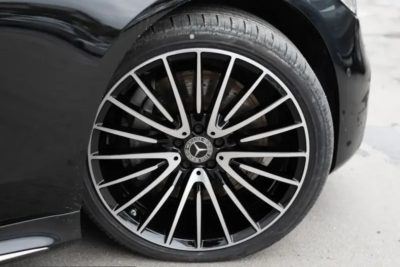 Mercedes-Benz S 450 (Clasa S) din 2024 cu 23.941 km - oferta MER233426 - foto 5