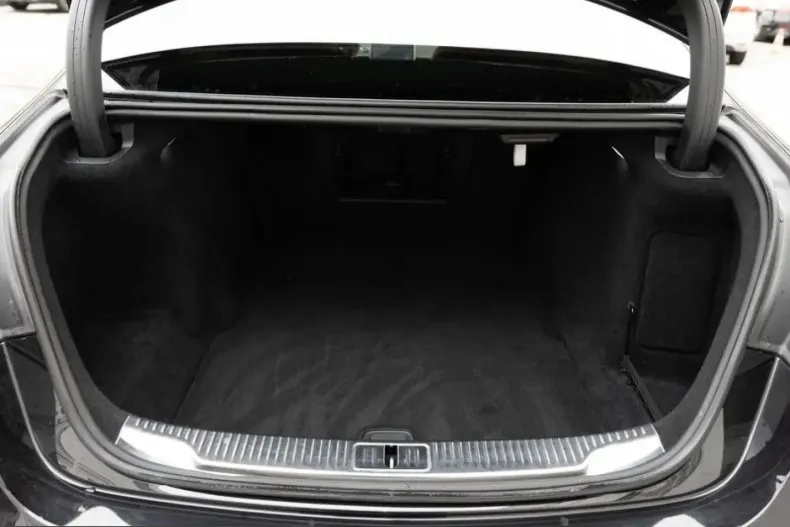 Mercedes-Benz S 450 (Clasa S) din 2024 cu 23.941 km - oferta MER233426 - foto 6