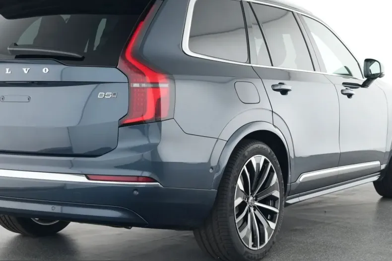 Volvo XC90 din 2025 cu 25.637 km - oferta VOL233427 - foto 8