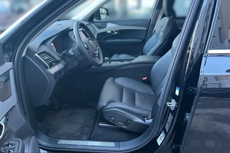 Volvo XC90 din 2024 cu 34.450 km - oferta VOL233428 - foto 15