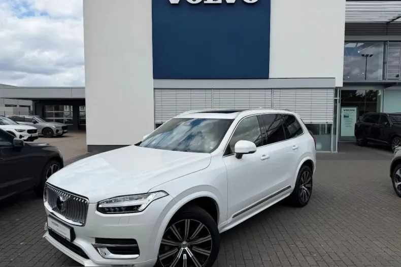 Volvo XC90 din 2024 cu 18.800 km - oferta VOL233429 - foto 1