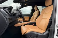 Volvo XC90 din 2024 cu 18.800 km - oferta VOL233429 - foto 3