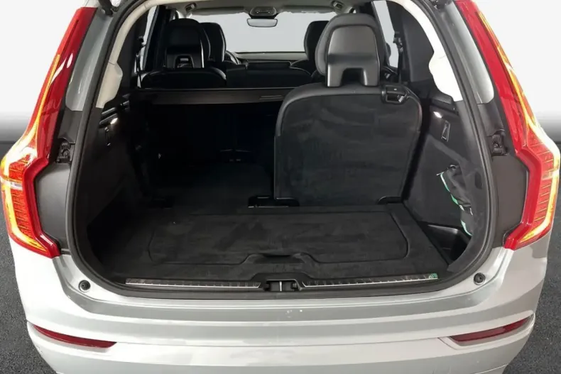 Volvo XC90 din 2024 cu 21.462 km - oferta VOL233430 - foto 8