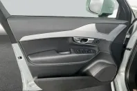 Volvo XC90 din 2024 cu 43.120 km - oferta VOL233431 - foto 18