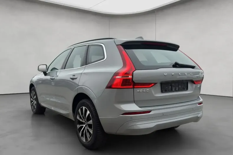 Volvo XC60 din 2024 cu 13.142 km - oferta VOL233433 - foto 3