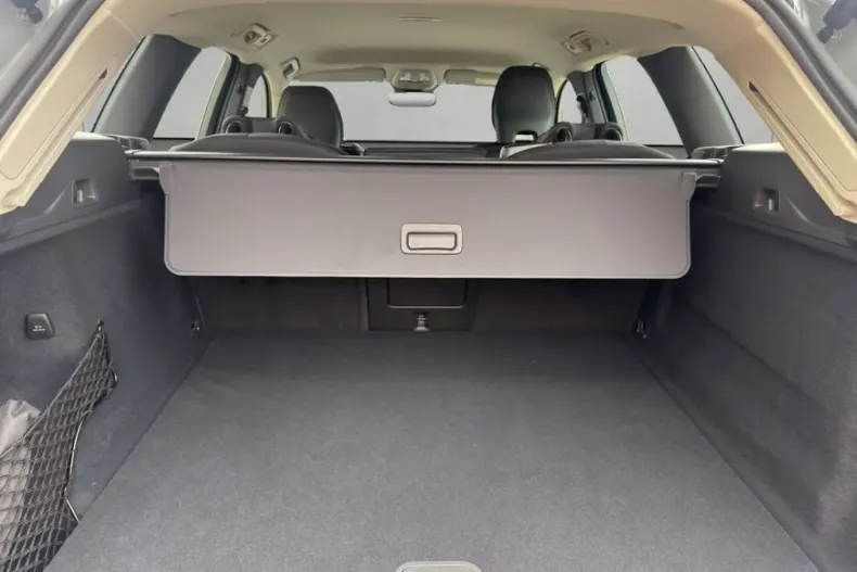 Volvo XC60 din 2024 cu 13.142 km - oferta VOL233433 - foto 5