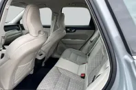 Volvo XC60 din 2024 cu 11.502 km - oferta VOL233434 - foto 9