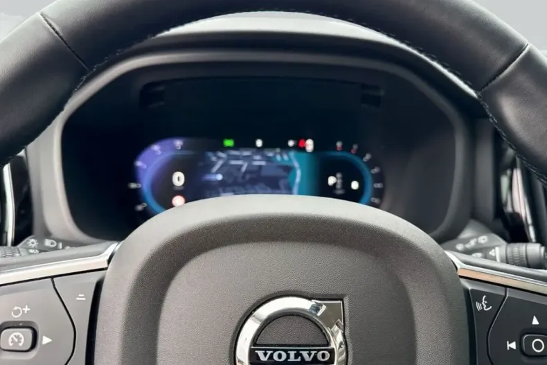 Volvo XC60 din 2024 cu 11.502 km - oferta VOL233434 - foto 12