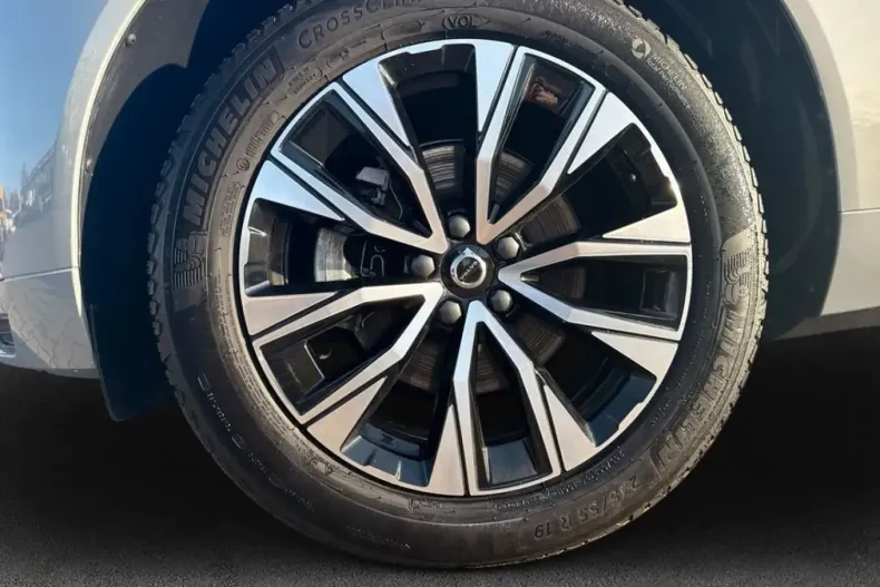 Volvo XC60 din 2024 cu 18.324 km - oferta VOL233435 - foto 6