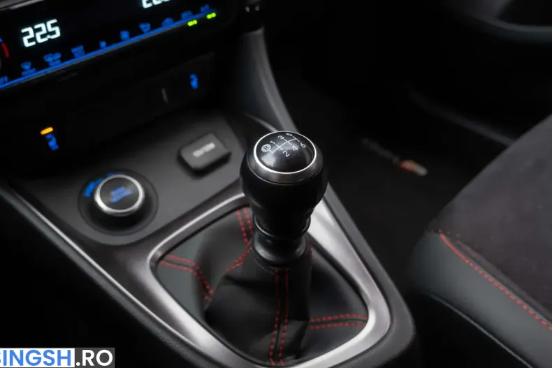 Toyota Yaris din 2021 cu 30.980 km - oferta TOY233436 - foto 34
