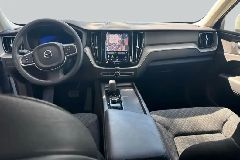 Volvo XC60 din 2024 cu 25.499 km - oferta VOL233437 - foto 12