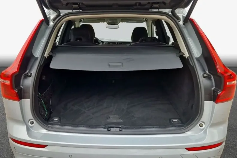Volvo XC60 din 2024 cu 37.767 km - oferta VOL233438 - foto 7