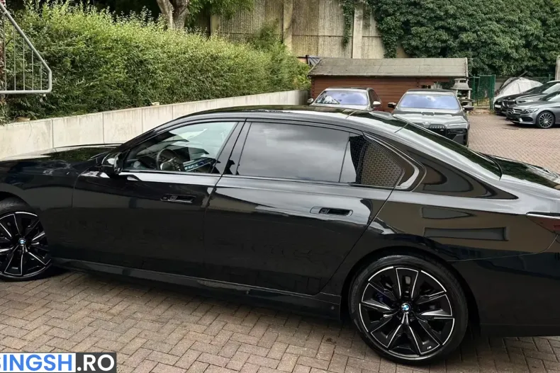 BMW i7 (Seria 7) din 2023 cu 72.000 km - oferta BMW233450 - foto 8