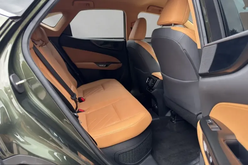 Lexus NX 450h din 2024 cu 53.510 km - oferta LEX233462 - foto 17