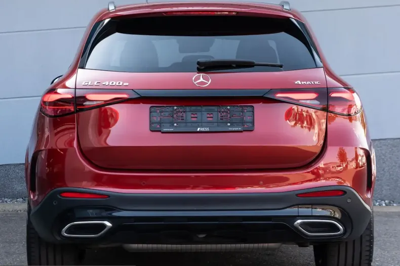 Mercedes-Benz GLC 400 (Clasa GLC) din 2023 cu 59.900 km - oferta MER233471 - foto 17