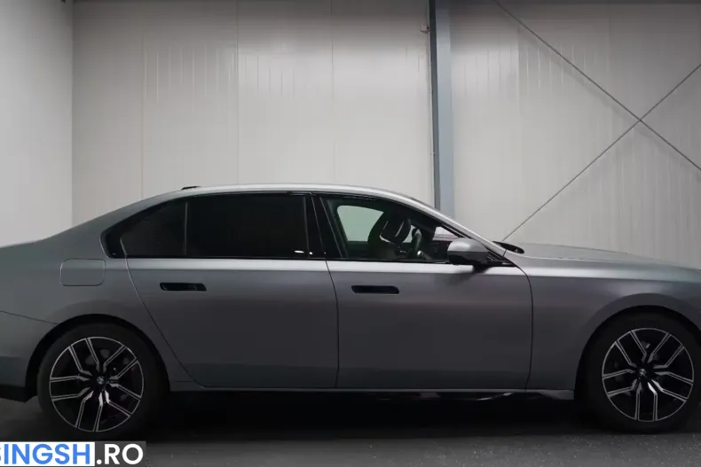 BMW 740 (Seria 7) din 2025 cu 32.400 km - oferta BMW233487 - foto 5