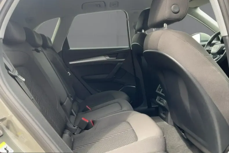 Audi Q5 din 2025 cu 21.200 km - oferta AUD233501 - foto 12