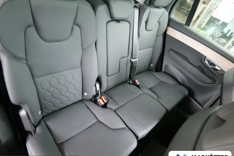 Volvo XC90 din 2025 cu 18.960 km - oferta VOL233507 - foto 14