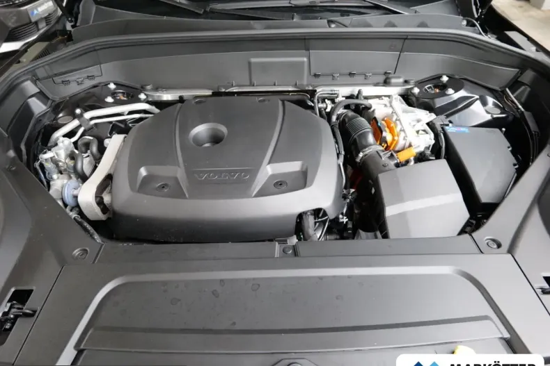 Volvo XC90 din 2025 cu 18.960 km - oferta VOL233507 - foto 18