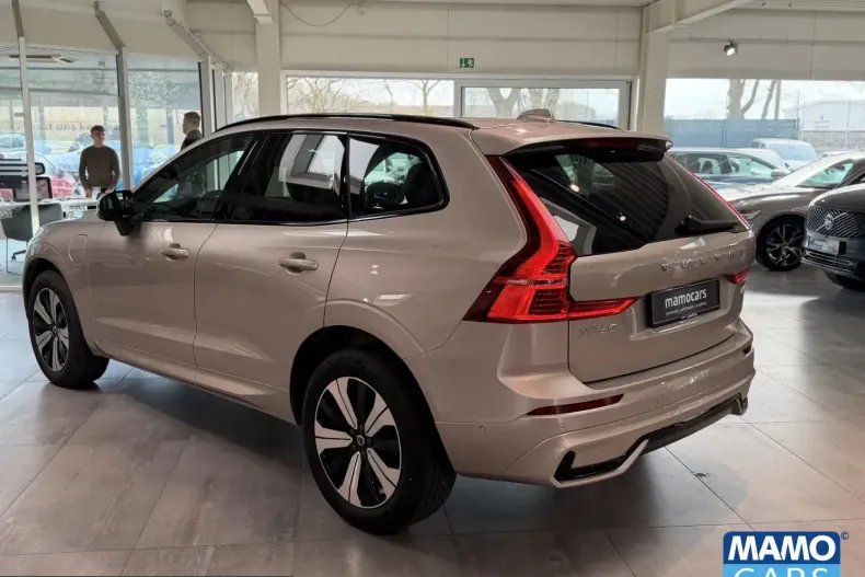 Volvo XC60 din 2025 cu 13.081 km - oferta VOL233510 - foto 4