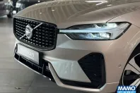 Volvo XC60 din 2025 cu 13.081 km - oferta VOL233510 - foto 8